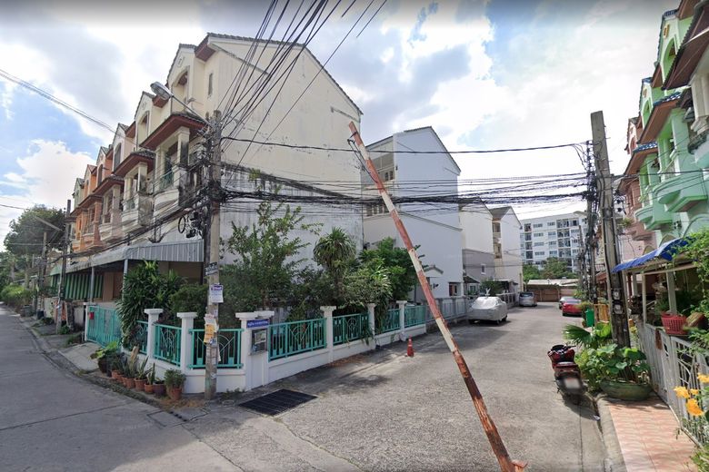 Lasalle Park Ville, 0 Townhouses for sale and rent ThailandProperty